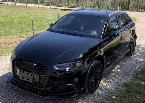 2018 Audi A3 e-tron - 003