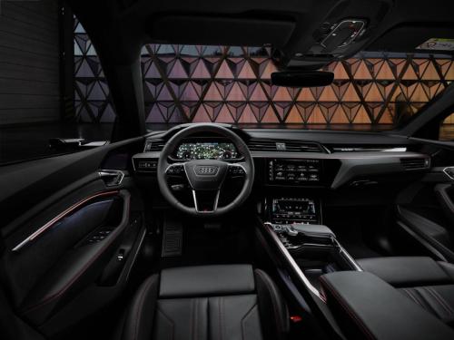 2023 Audi Q8 E-Tron interior