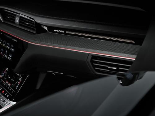 2023 Audi Q8 E-Tron interior